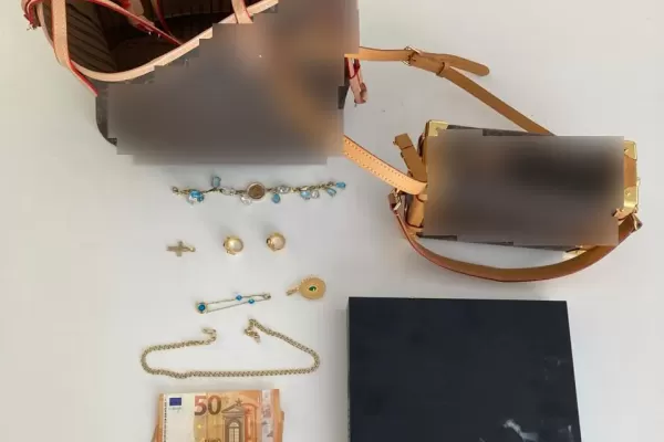 po84B0AF05A-2F64-1338-C835-FD2E629E1D05.webp
